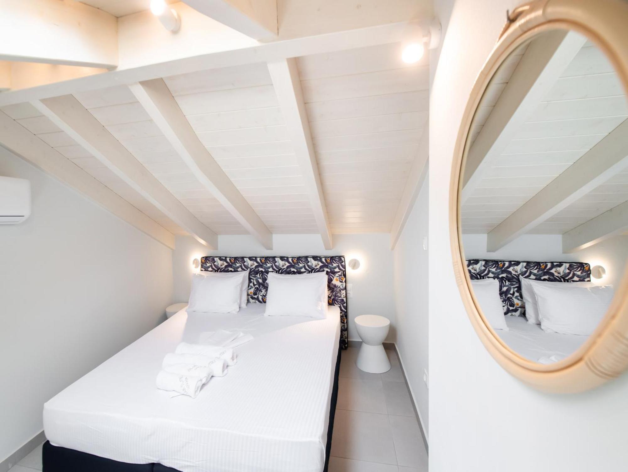 Onar Suites Lefkada Lefkada City Exterior foto